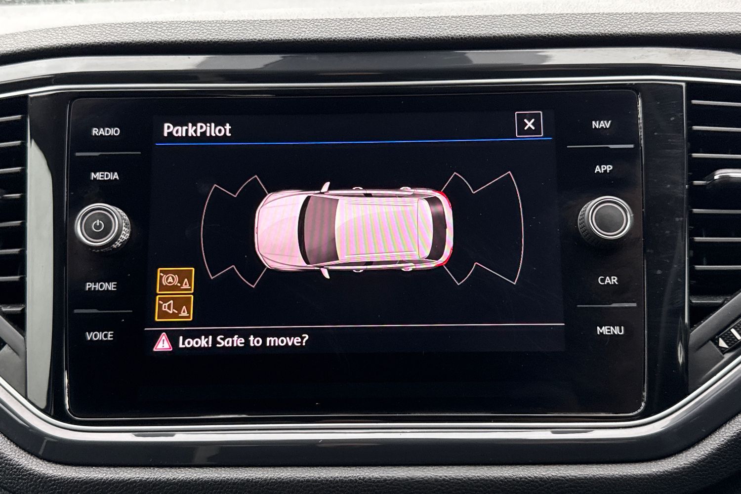 Used Volkswagen T-Roc 2019 for sale - 76654032: Photo 37