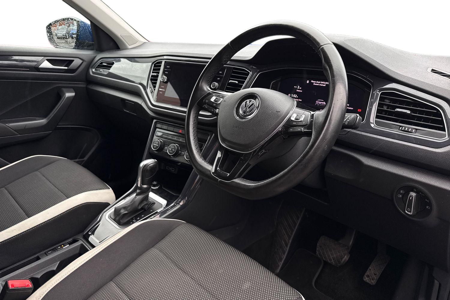 Used Volkswagen T-Roc 2019 for sale - 76654032: Photo 8