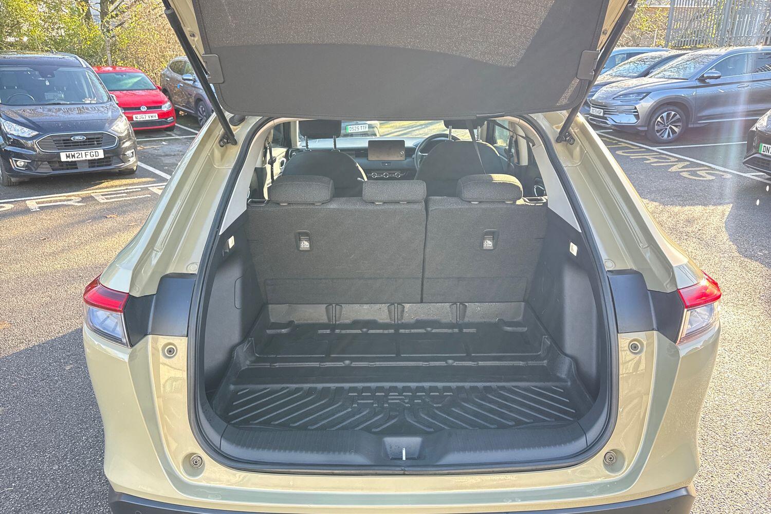 Used Honda HR-V 2023 for sale - 76972767: Photo 10