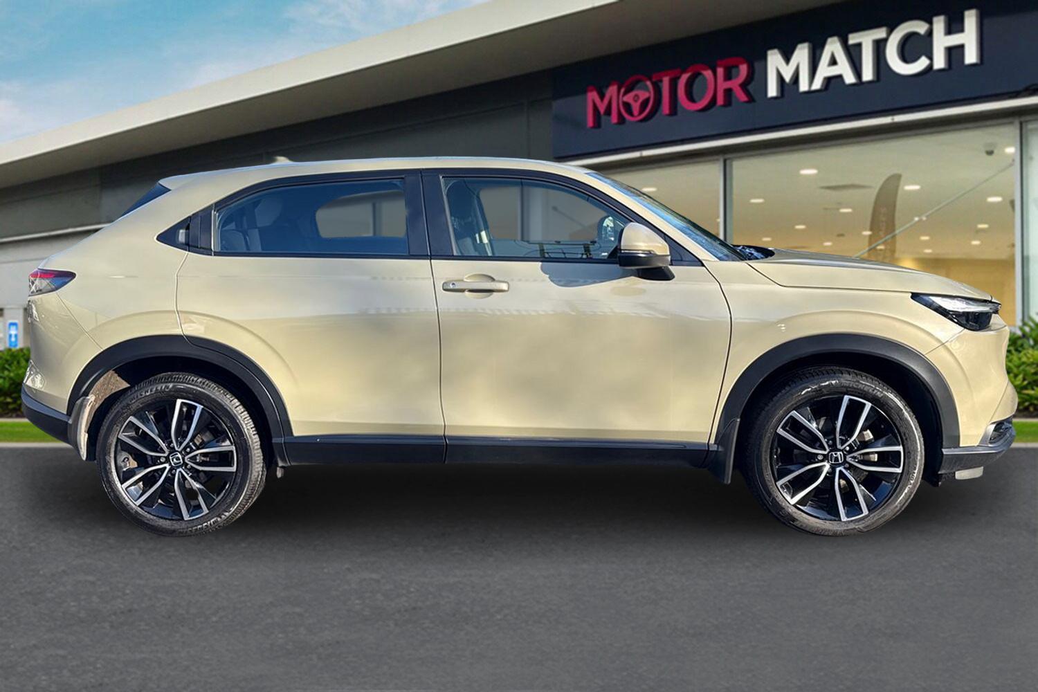 Used Honda HR-V 2023 for sale - 76972767: Photo 3