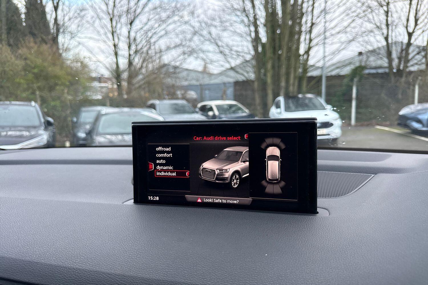 Used Audi Q7 2016 for sale - 77340970: Photo 40