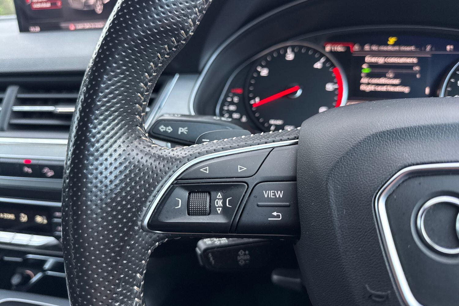 Used Audi Q7 2016 for sale - 77340970: Photo 41