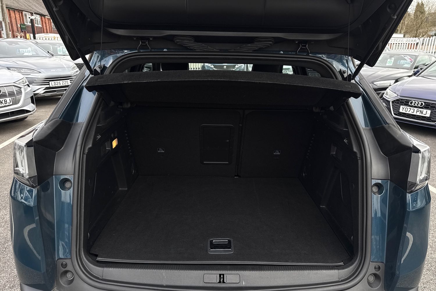 Used Peugeot 3008 2024 for sale - 77728685: Photo 10