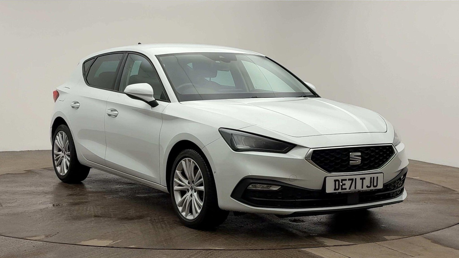 Used SEAT Leon 2021 for sale - 77187303: Photo 1