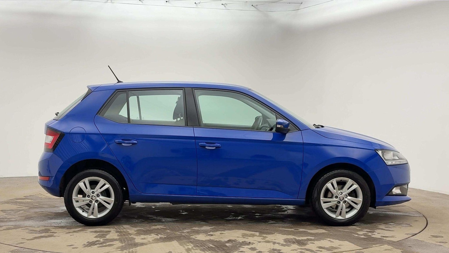Used Skoda Fabia 2021 for sale - 77368472: Photo 2