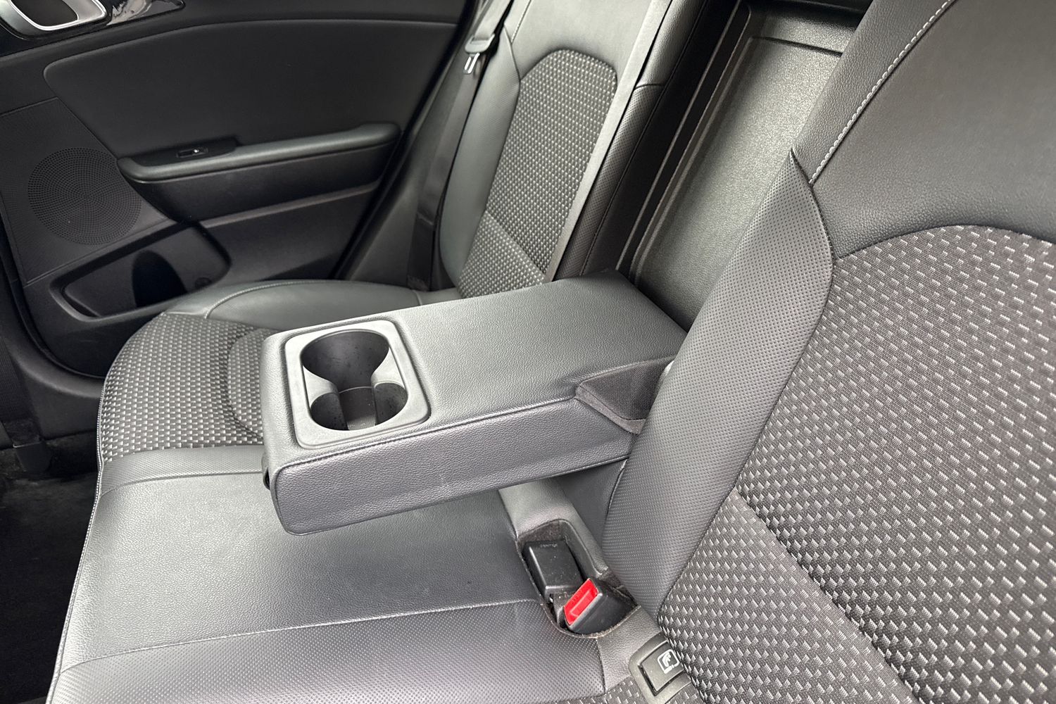 Used Kia XCeed 2020 for sale - 76469288: Photo 27