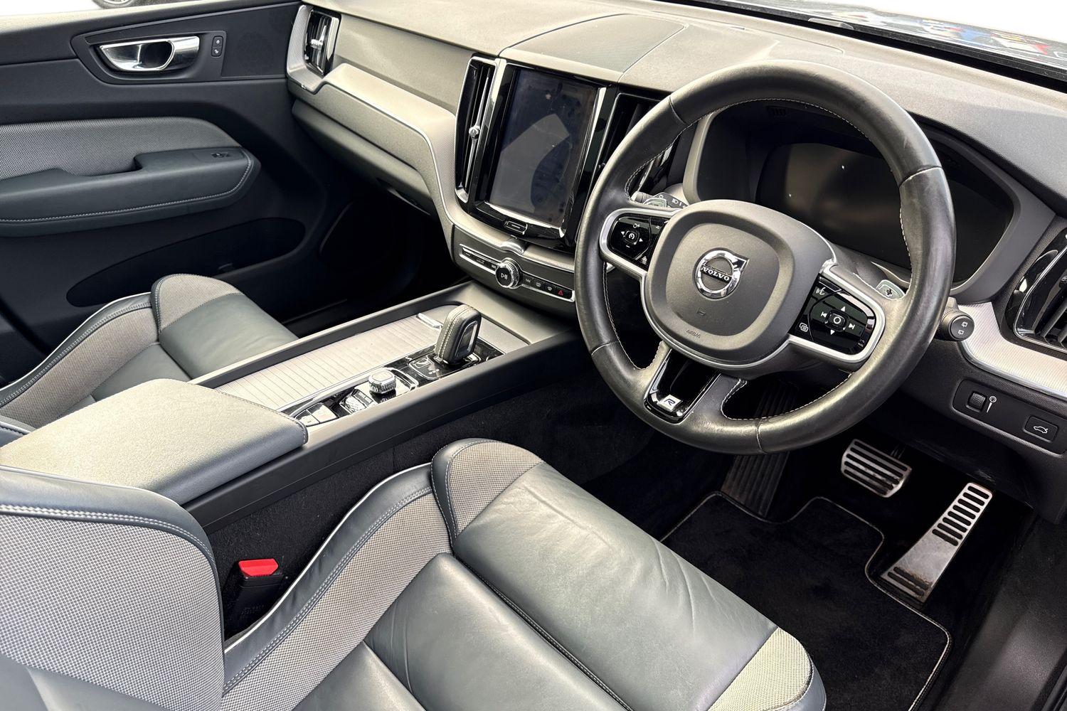 Used Volvo XC60 2020 for sale - 76654037: Photo 7