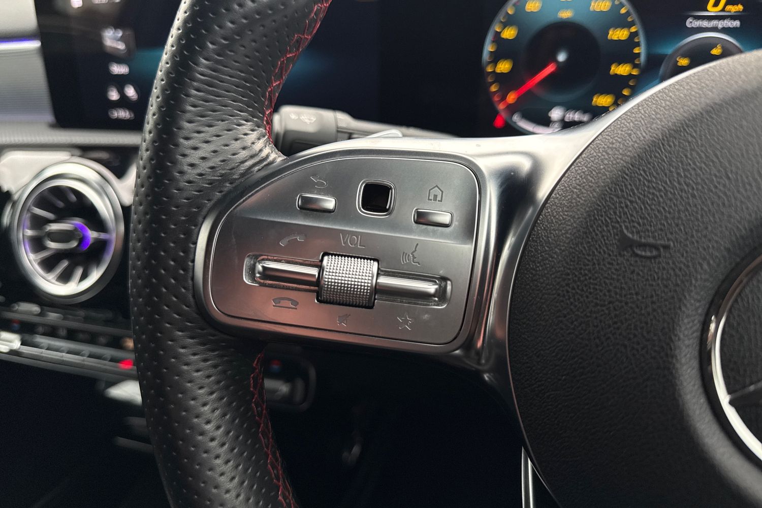 Used Mercedes-Benz A-Class 2023 for sale - 76985369: Photo 42