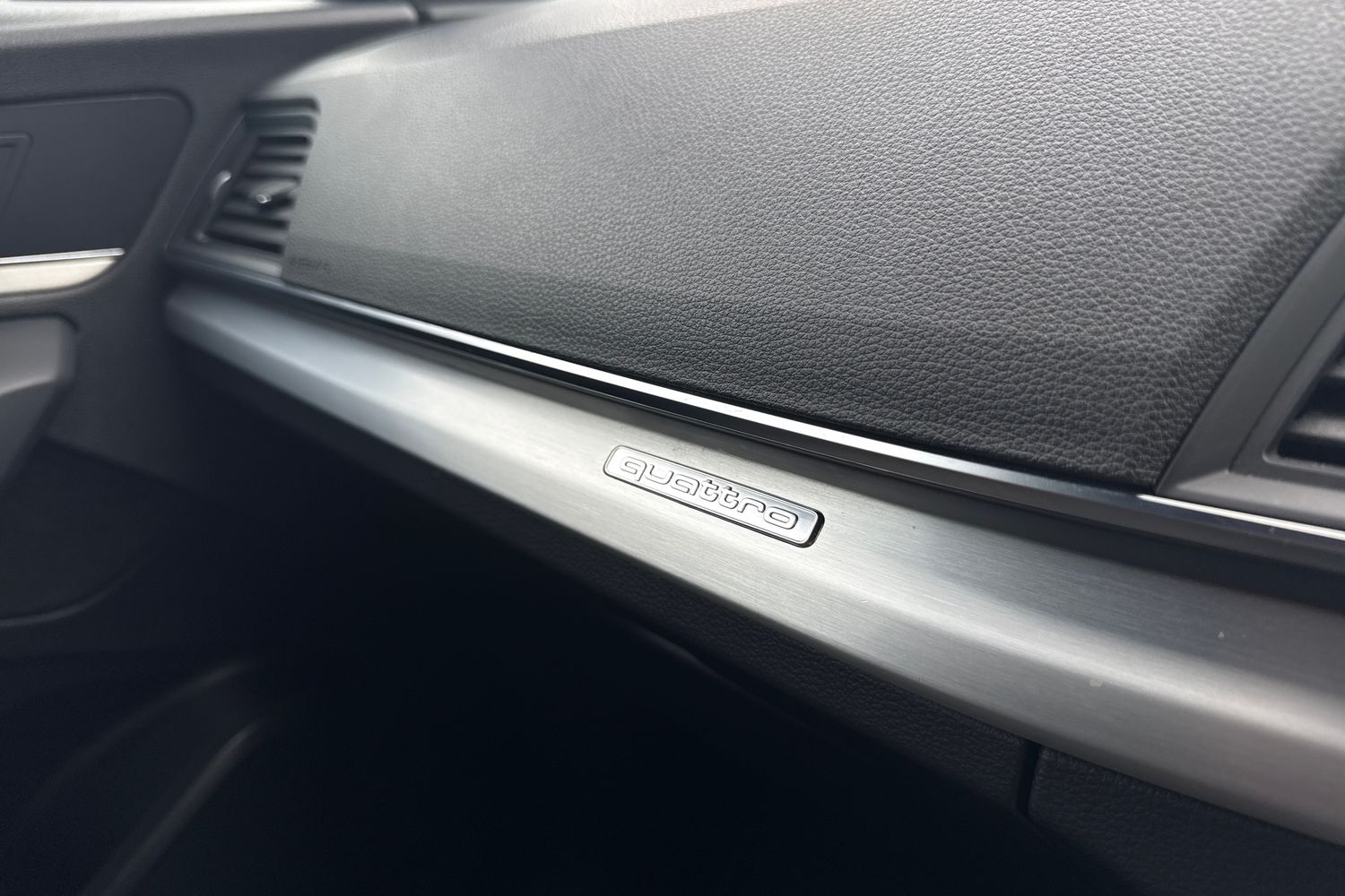 Used Audi Q5 2020 for sale - 76365188: Photo 44