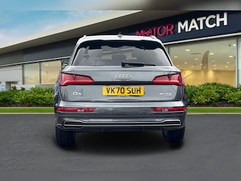 Used Audi Q5 2020 for sale - 76365188: Photo