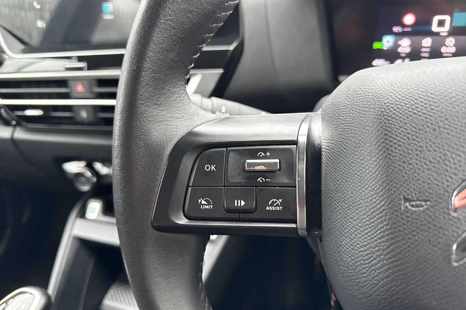 Used Citroen C4 2023 for sale - 77368621: Photo 32