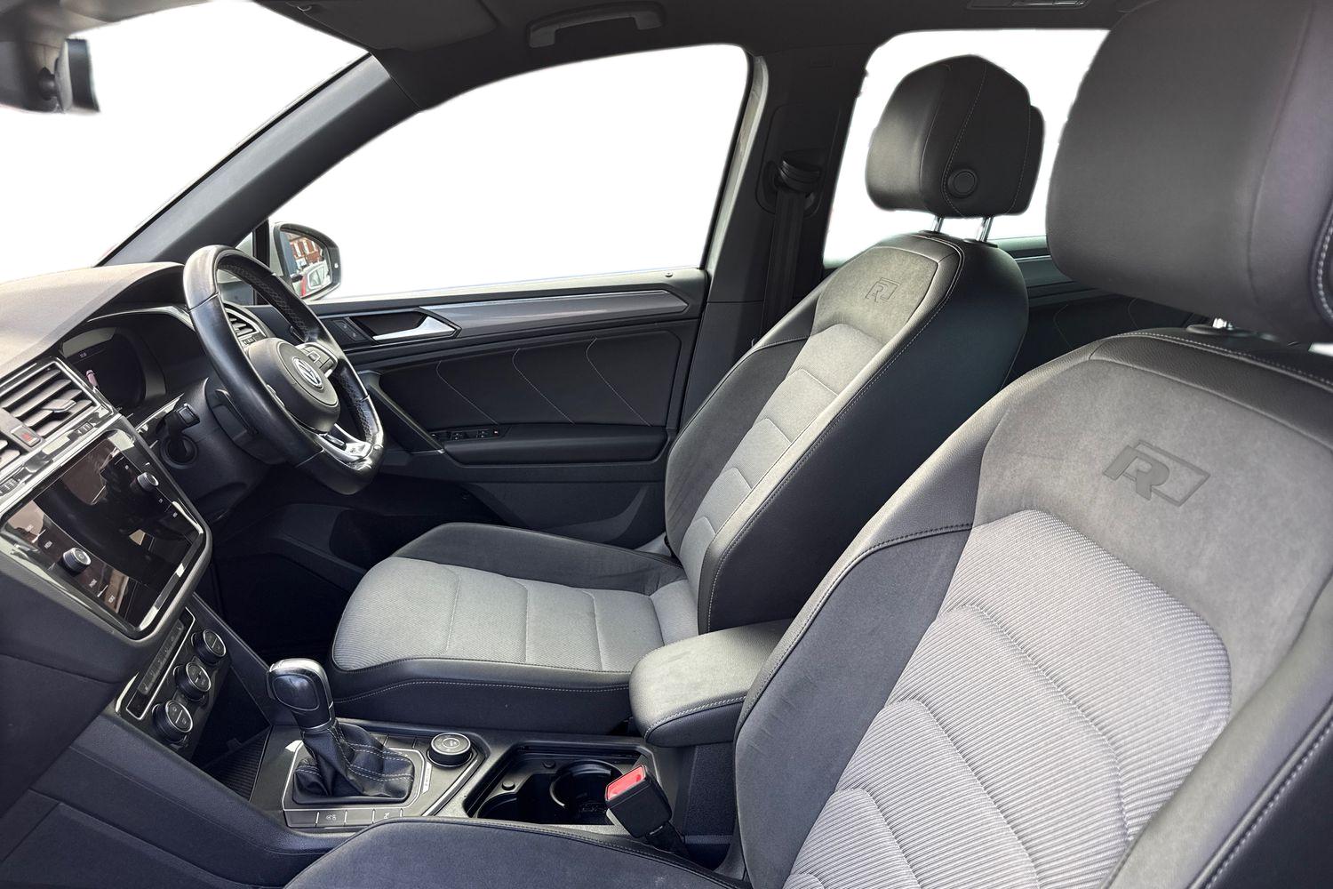 Used Volkswagen Tiguan 2018 for sale - 76365153: Photo 11