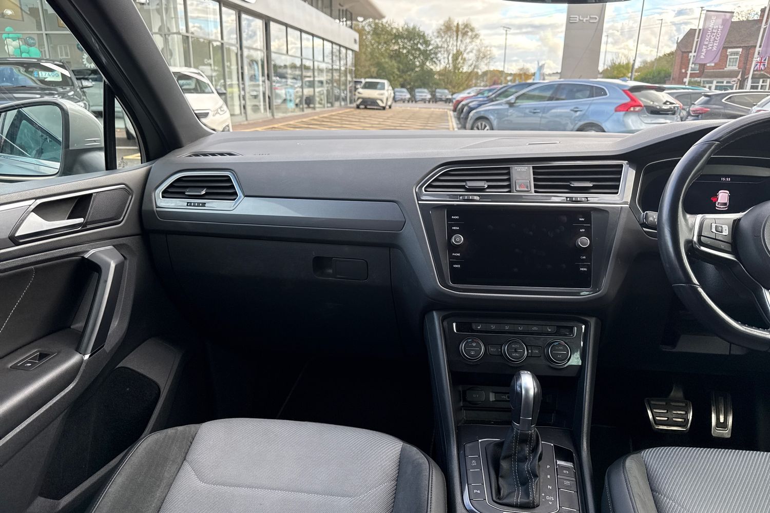 Used Volkswagen Tiguan 2018 for sale - 76365153: Photo 15