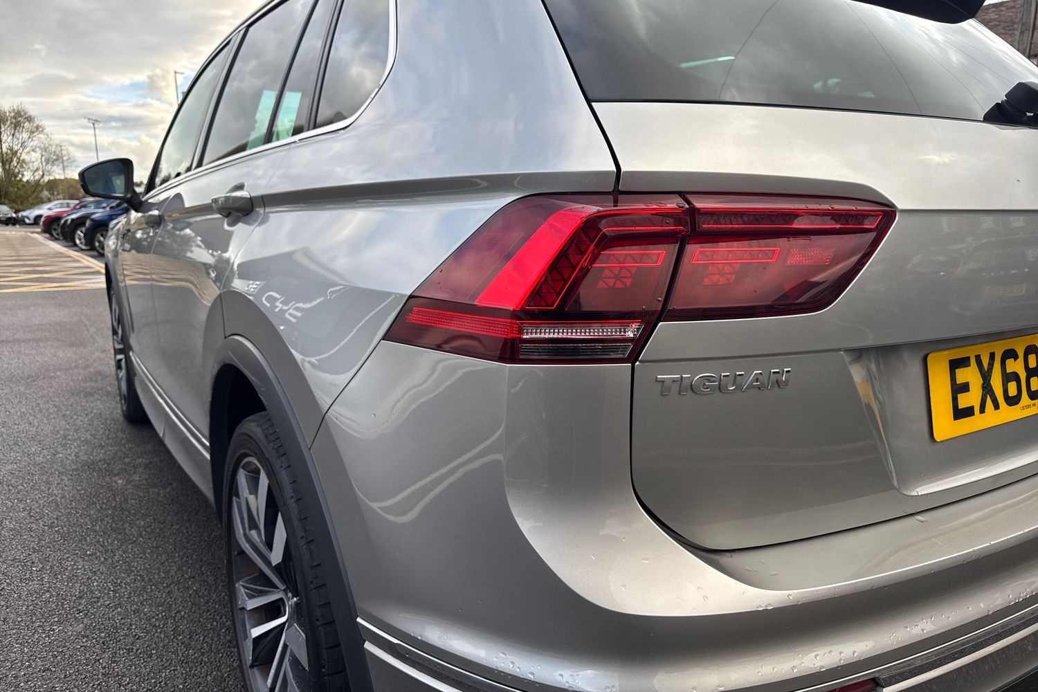 Used Volkswagen Tiguan 2018 for sale - 76365153: Photo 16