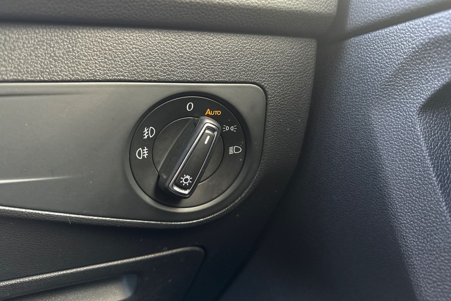 Used Volkswagen Tiguan 2018 for sale - 76365153: Photo 25