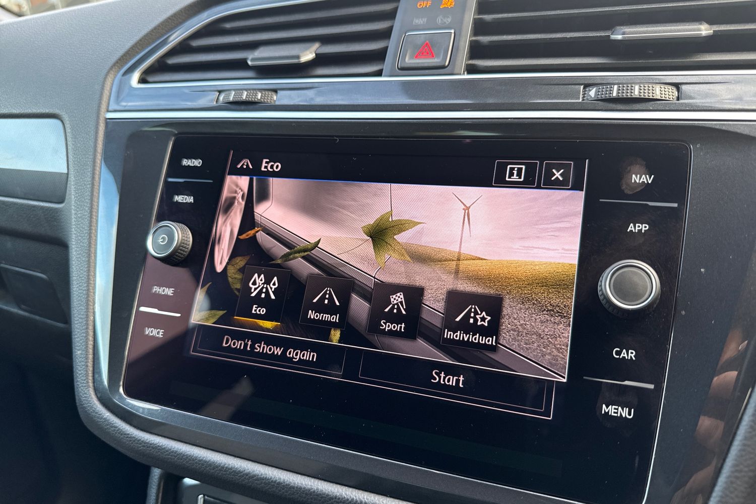 Used Volkswagen Tiguan 2018 for sale - 76365153: Photo 26