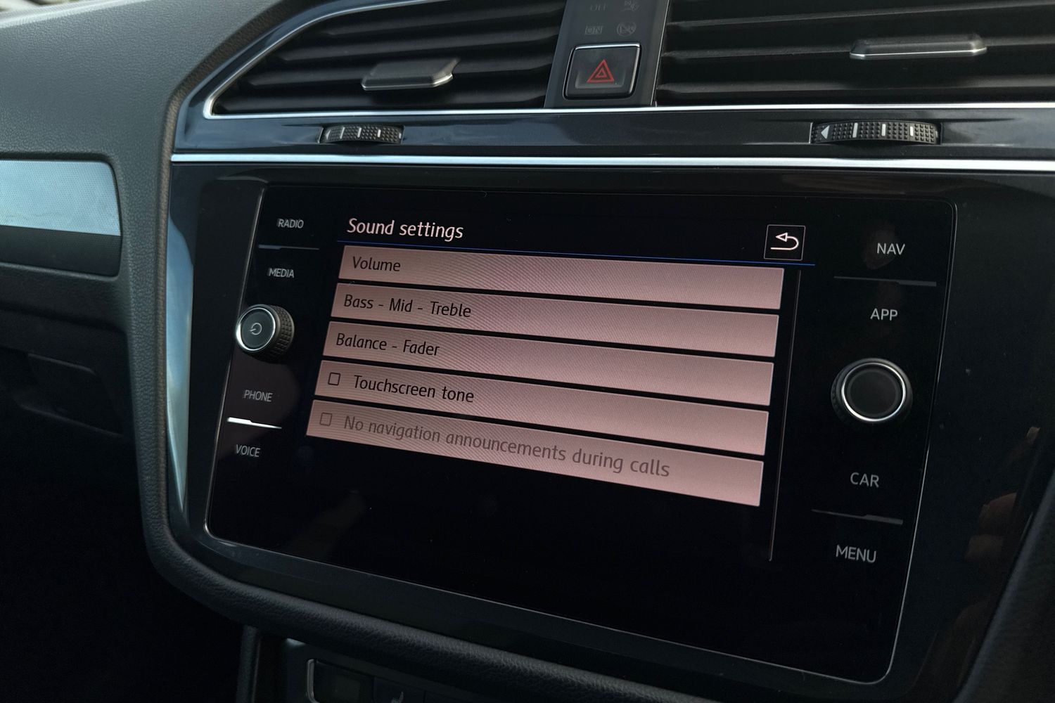 Used Volkswagen Tiguan 2018 for sale - 76365153: Photo 36