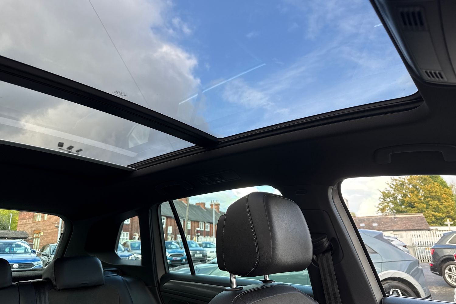 Used Volkswagen Tiguan 2018 for sale - 76365153: Photo 38