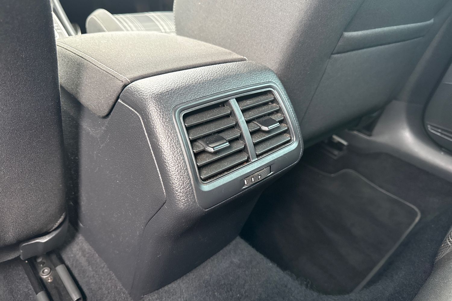 Used Volkswagen Golf 2017 for sale - 77032385: Photo 26