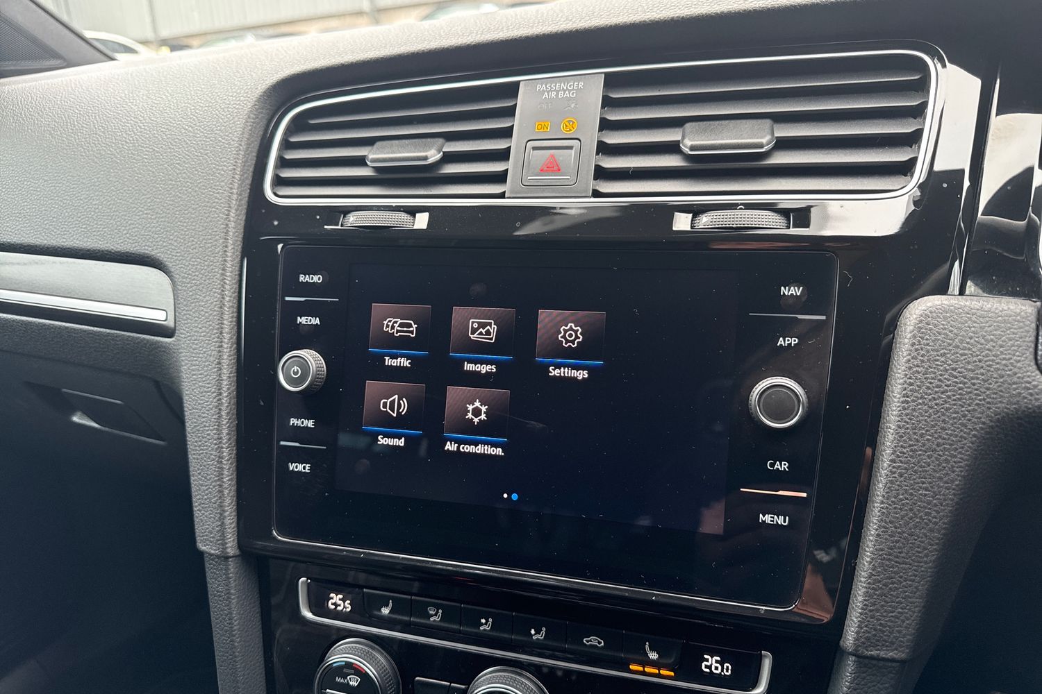 Used Volkswagen Golf 2017 for sale - 77032385: Photo 36