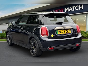 Used MINI Hatch 2023 for sale - 78852017: Photo
