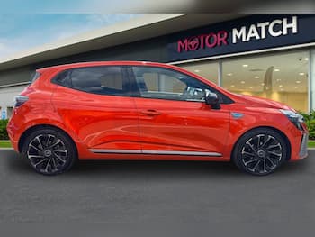 Used Renault Clio 2024 for sale - 79606249: Photo
