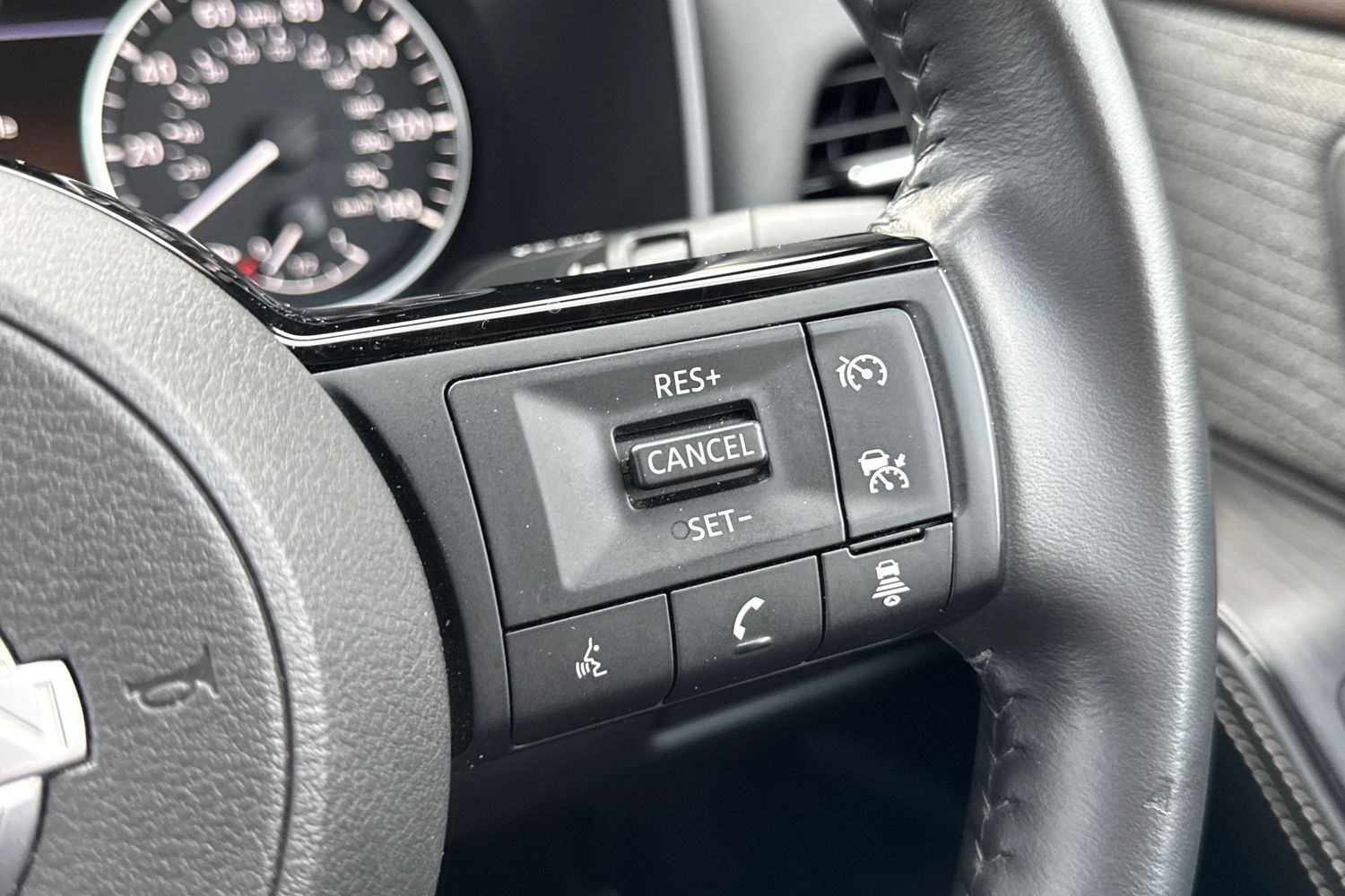 Used Nissan X-Trail 2024 for sale - 77728742: Photo 36