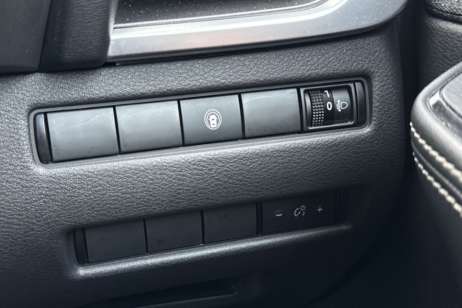 Used Nissan X-Trail 2024 for sale - 77728742: Photo 37