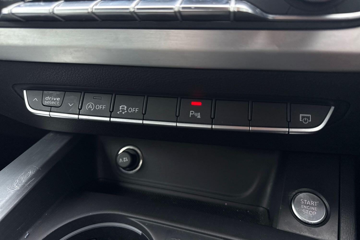 Used Audi A4 2016 for sale - 77152458: Photo 43