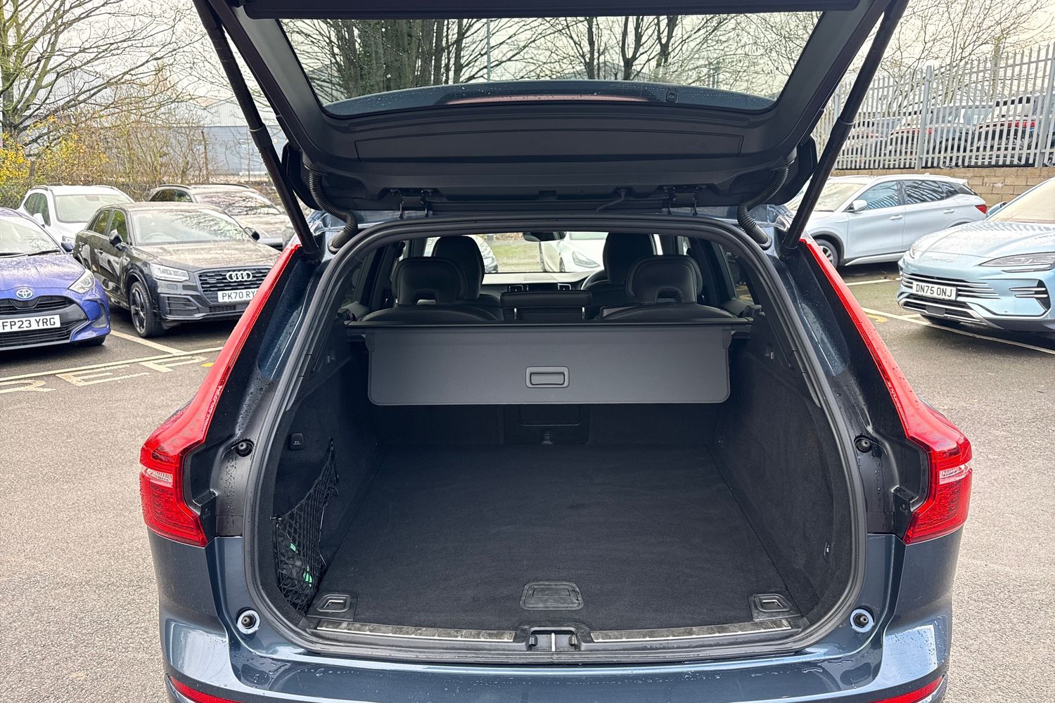 Used Volvo XC60 2022 for sale - 76961625: Photo 10