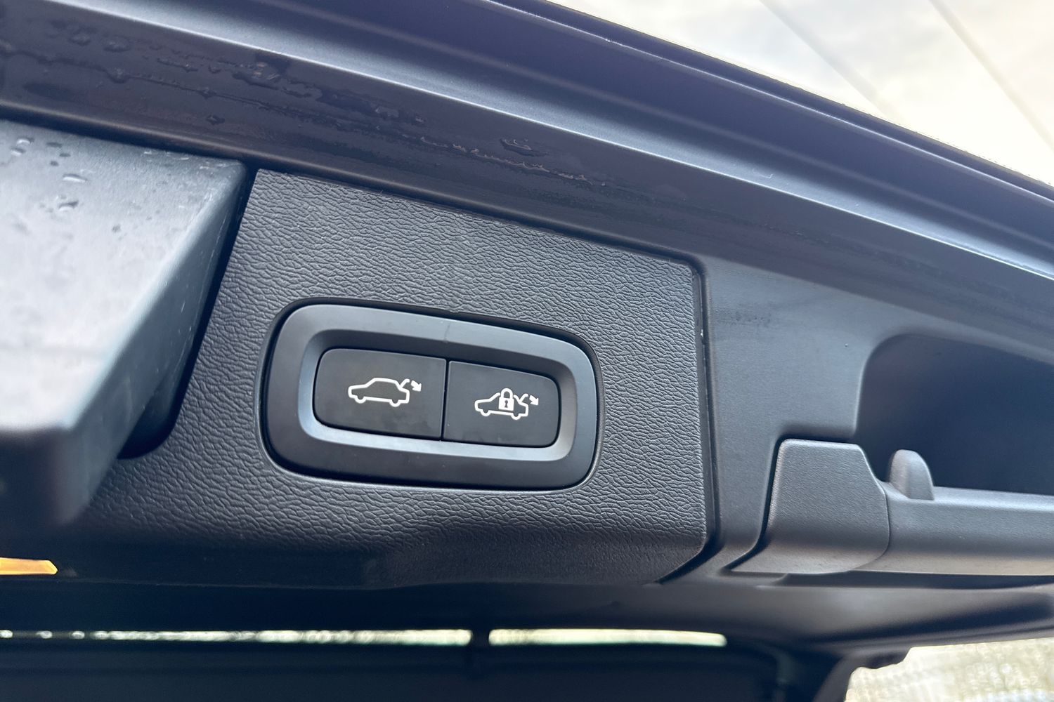 Used Volvo XC60 2022 for sale - 76961625: Photo 25