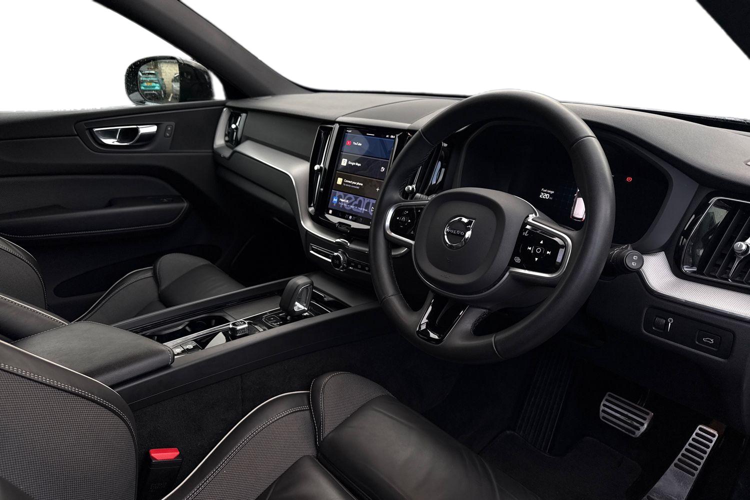 Used Volvo XC60 2022 for sale - 76961625: Photo 8