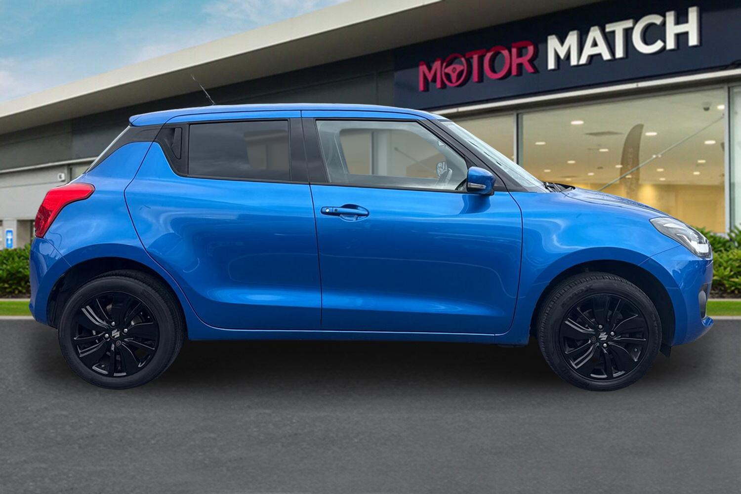 Used Suzuki Swift 2018 for sale - 77829466: Photo 3