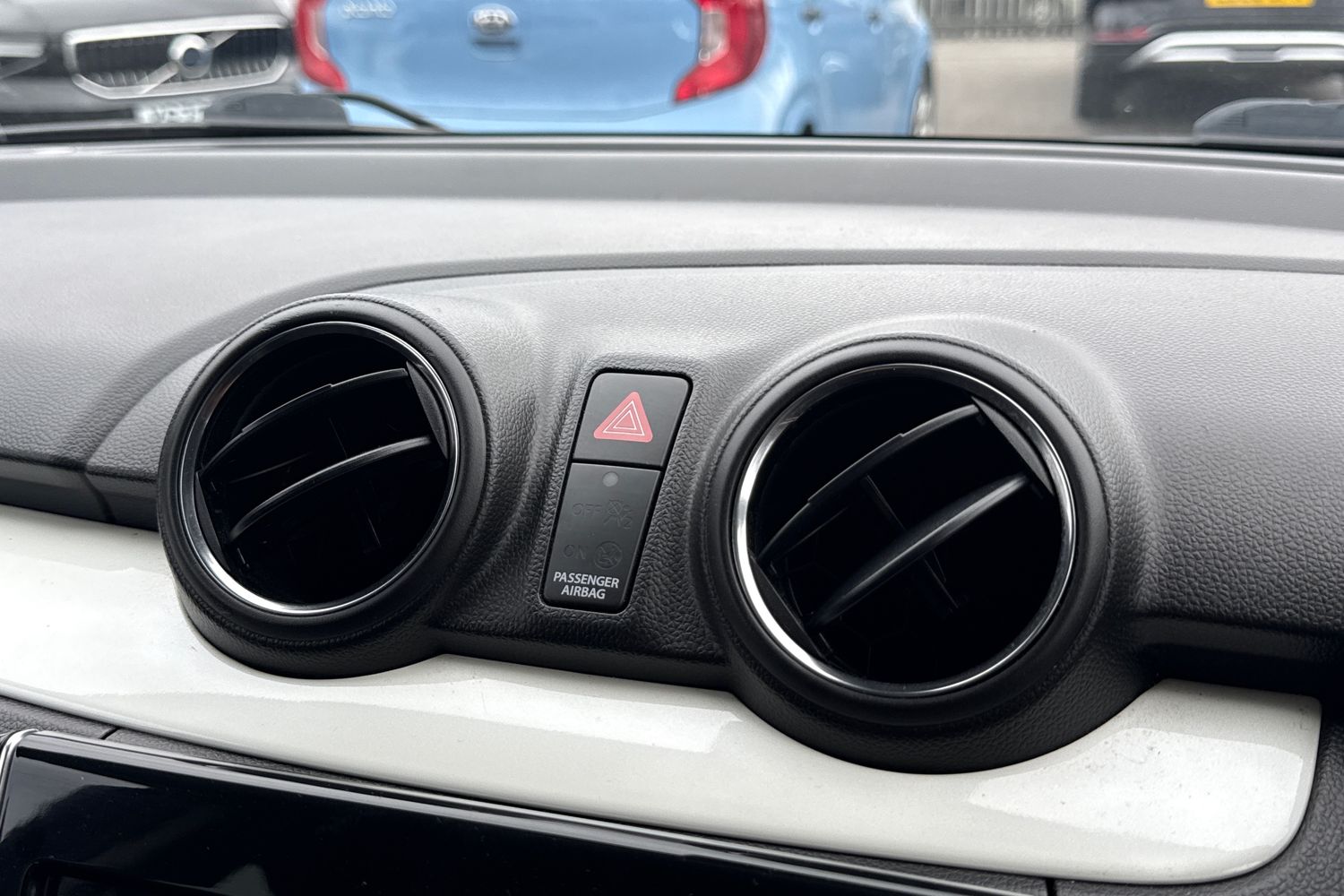 Used Suzuki Swift 2018 for sale - 77829466: Photo 36