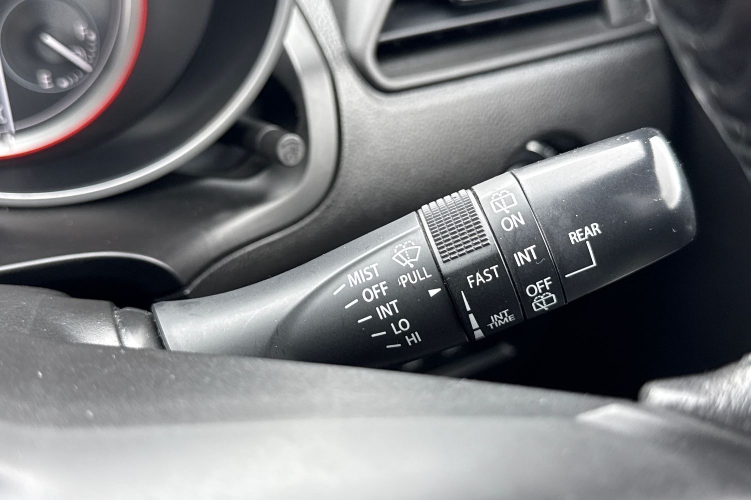 Used Suzuki Swift 2018 for sale - 77829466: Photo 38