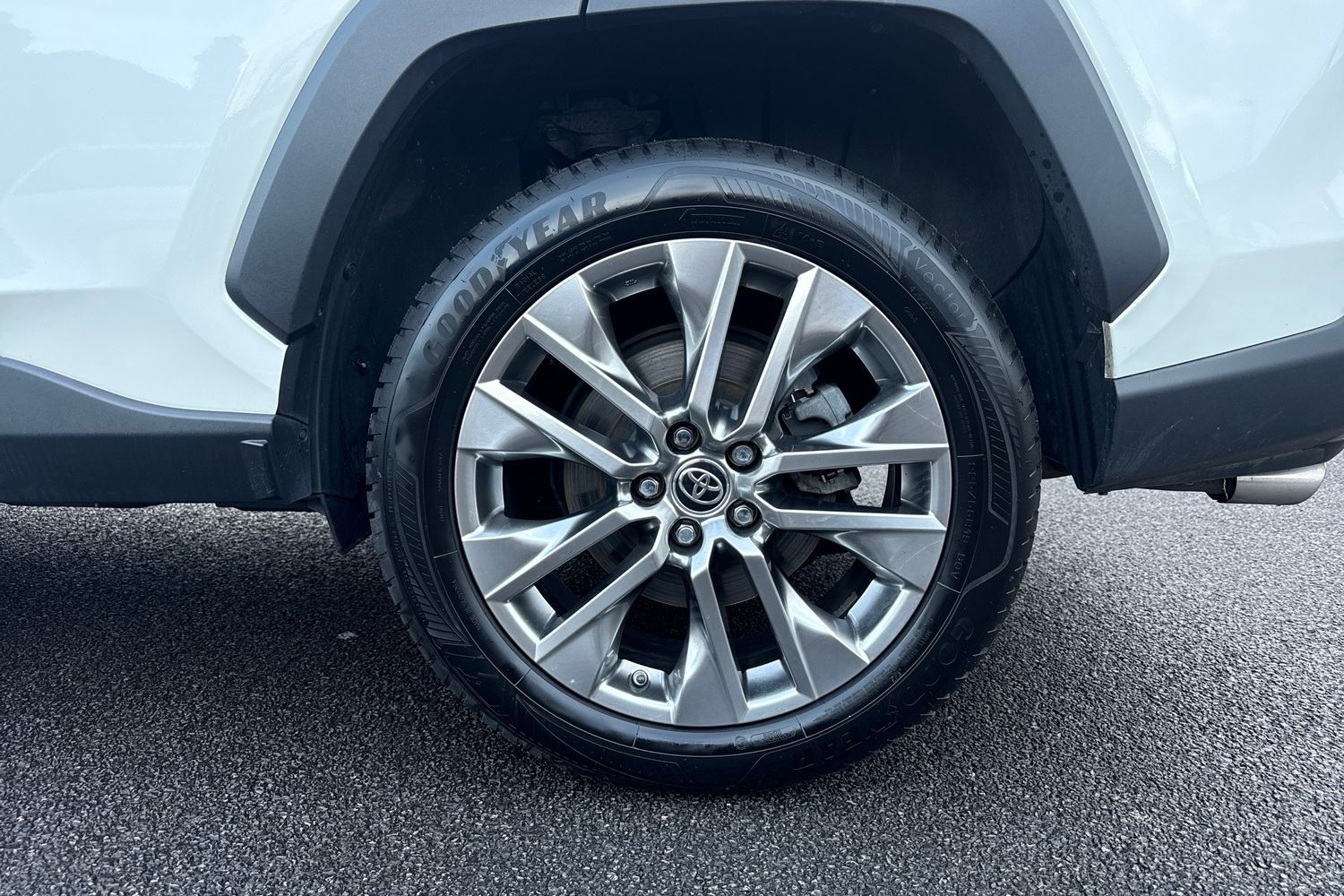 Used Toyota RAV4 2022 for sale - 77302909: Photo 22