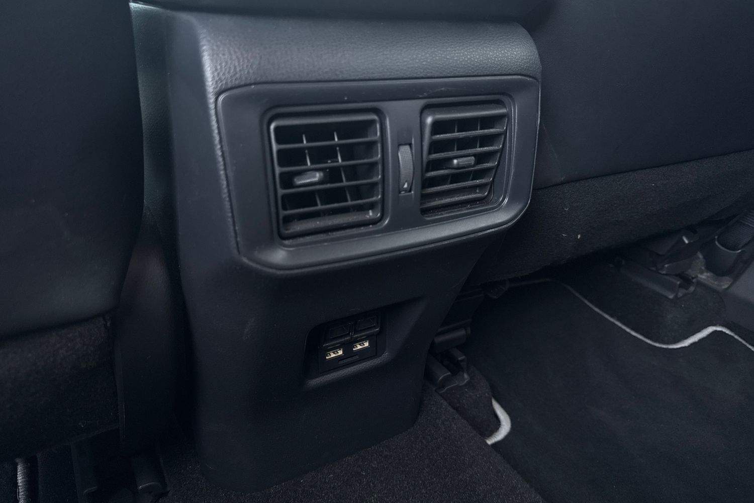 Used Toyota RAV4 2022 for sale - 77302909: Photo 28