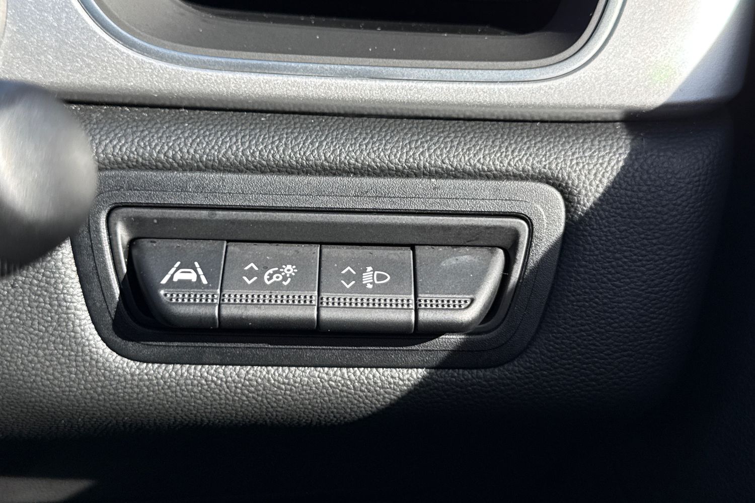 Used Renault Captur 2024 for sale - 77929037: Photo 27