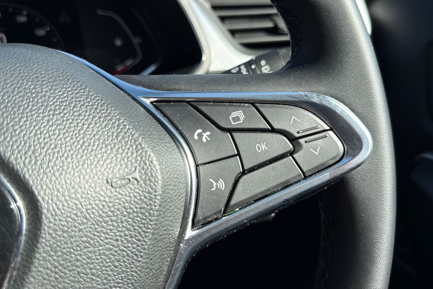 Used Renault Captur 2024 for sale - 77929037: Photo 35