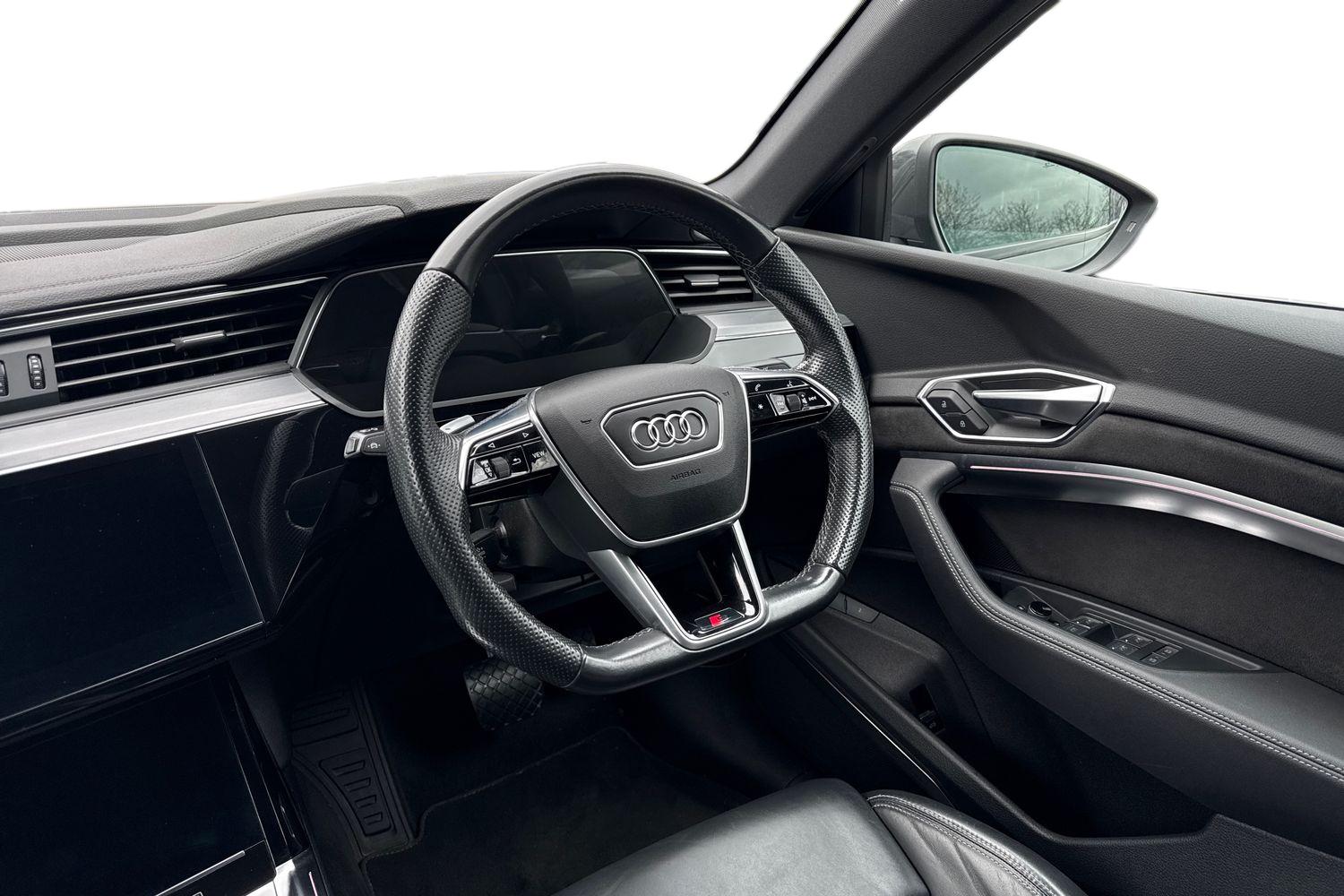 Used Audi e-tron 2021 for sale - 77963299: Photo 13