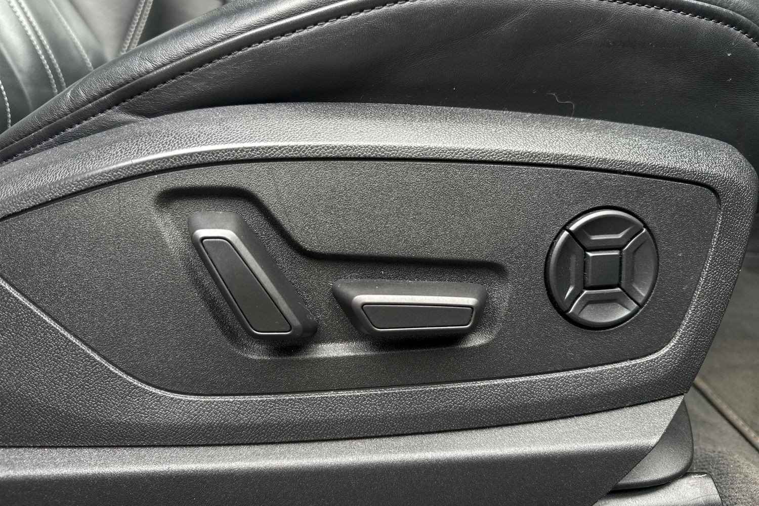 Used Audi e-tron 2021 for sale - 77963299: Photo 29