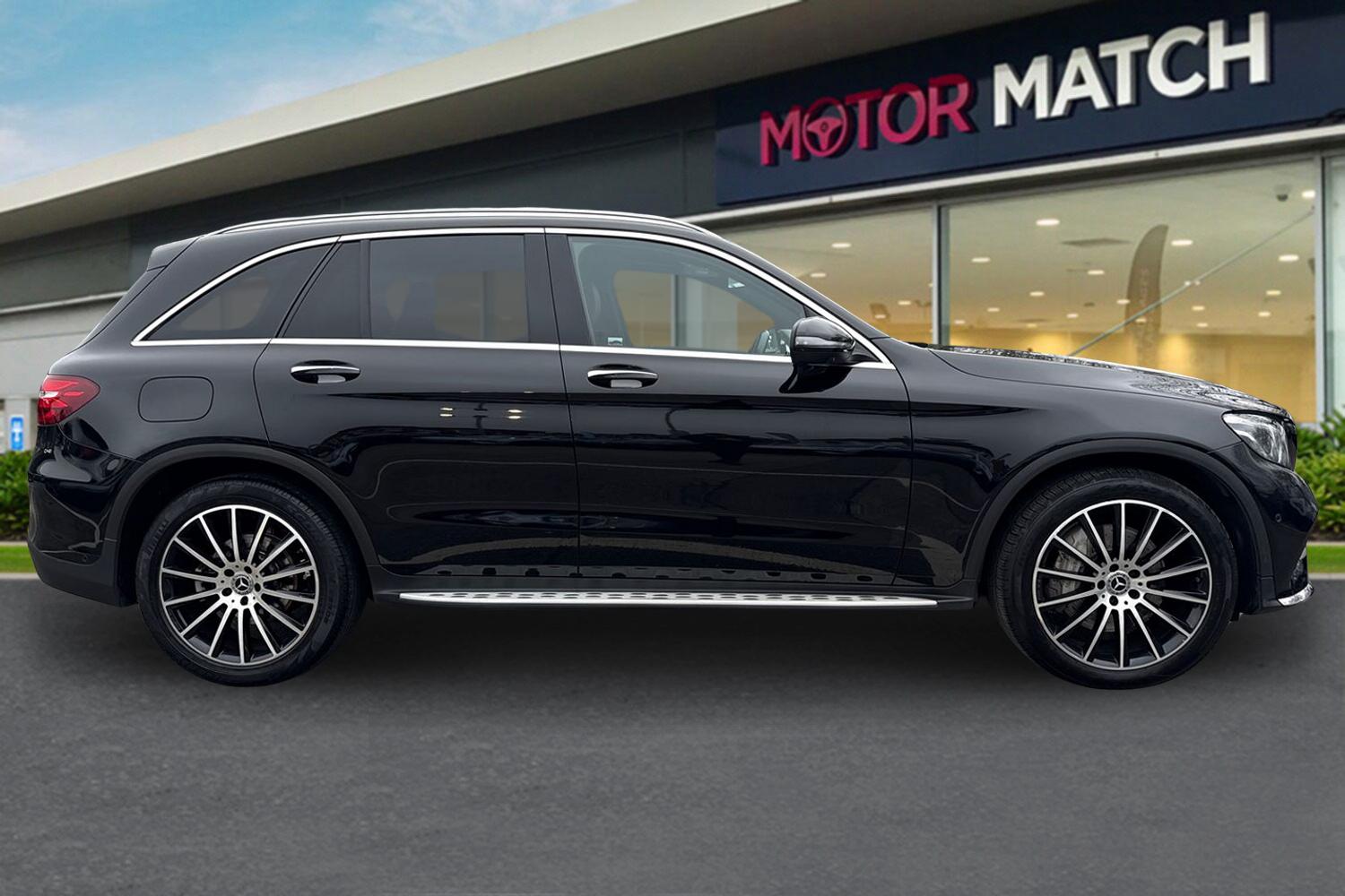 Used Mercedes-Benz GLC 2017 for sale - 77436096: Photo 3