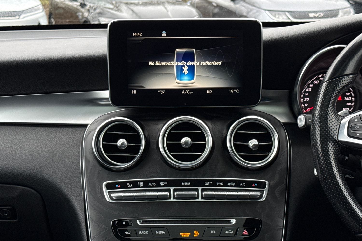 Used Mercedes-Benz GLC 2017 for sale - 77436096: Photo 46