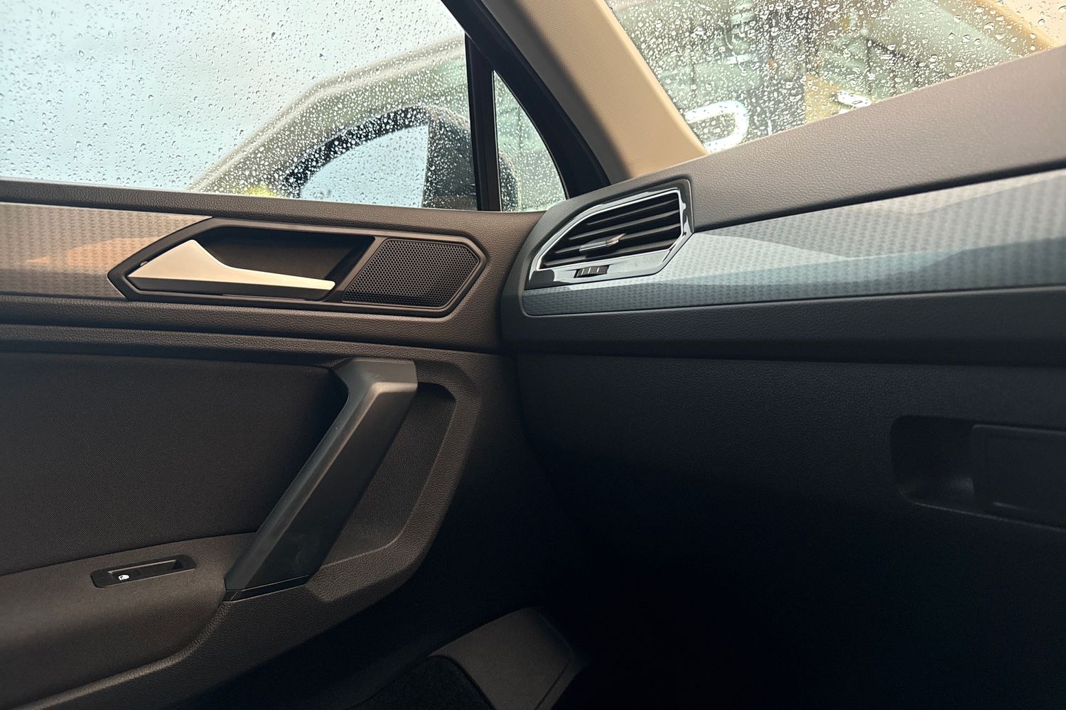 Used Volkswagen Tiguan 2022 for sale - 76629908: Photo 31