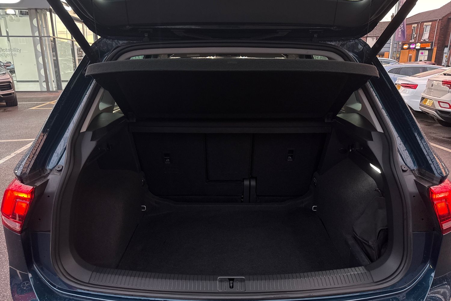 Used Volkswagen Tiguan 2022 for sale - 76629908: Photo 9