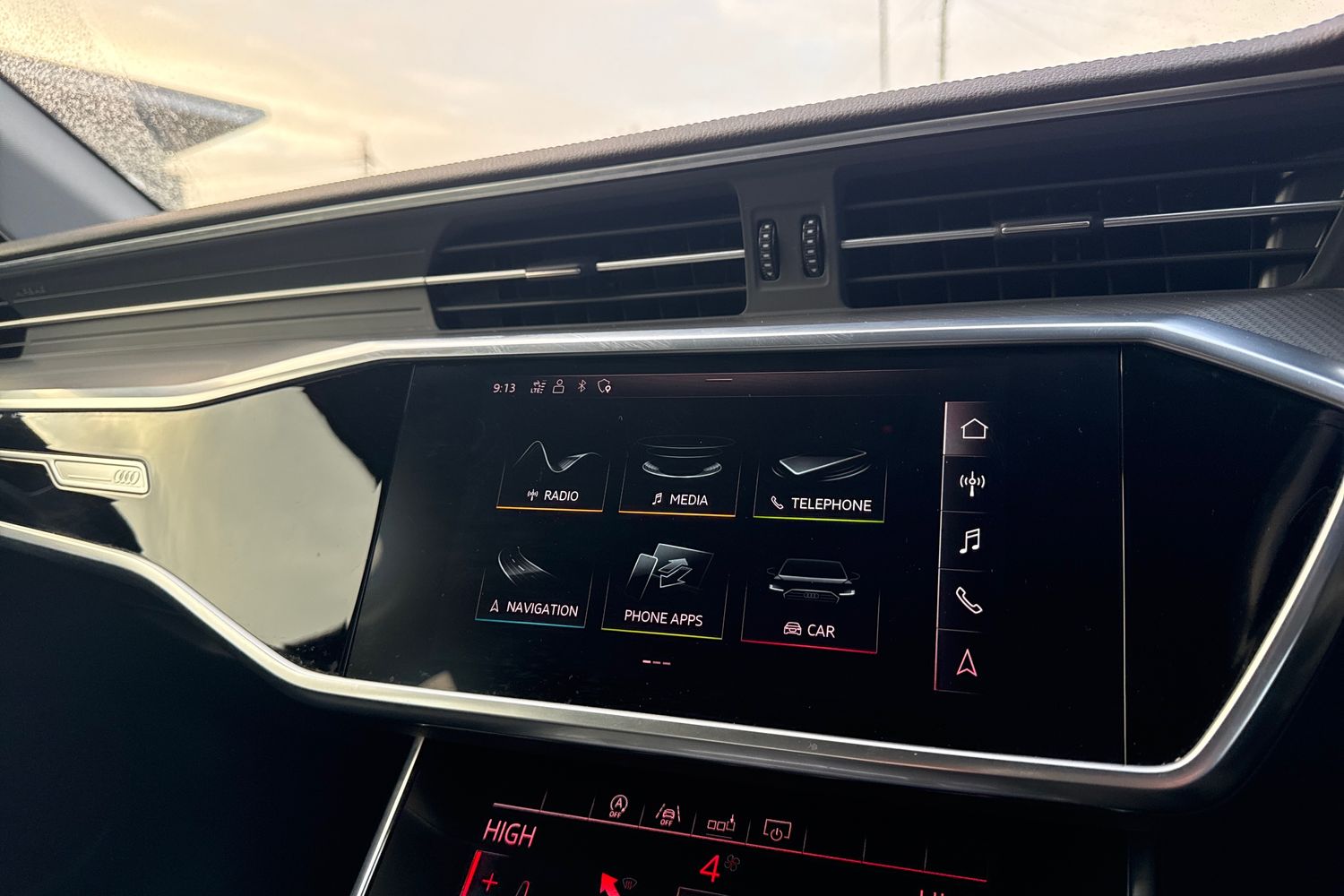 Used Audi A6 Saloon 2019 for sale - 76685662: Photo 32