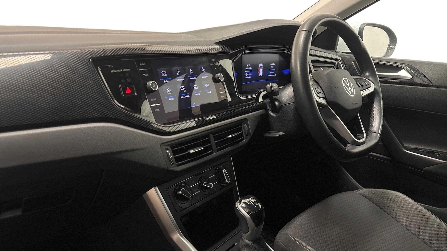 Used Volkswagen Taigo 2022 for sale - 78155180: Photo 2