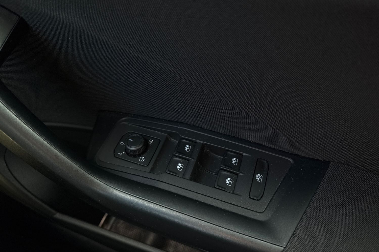 Used Volkswagen T-Roc 2022 for sale - 78121147: Photo 18