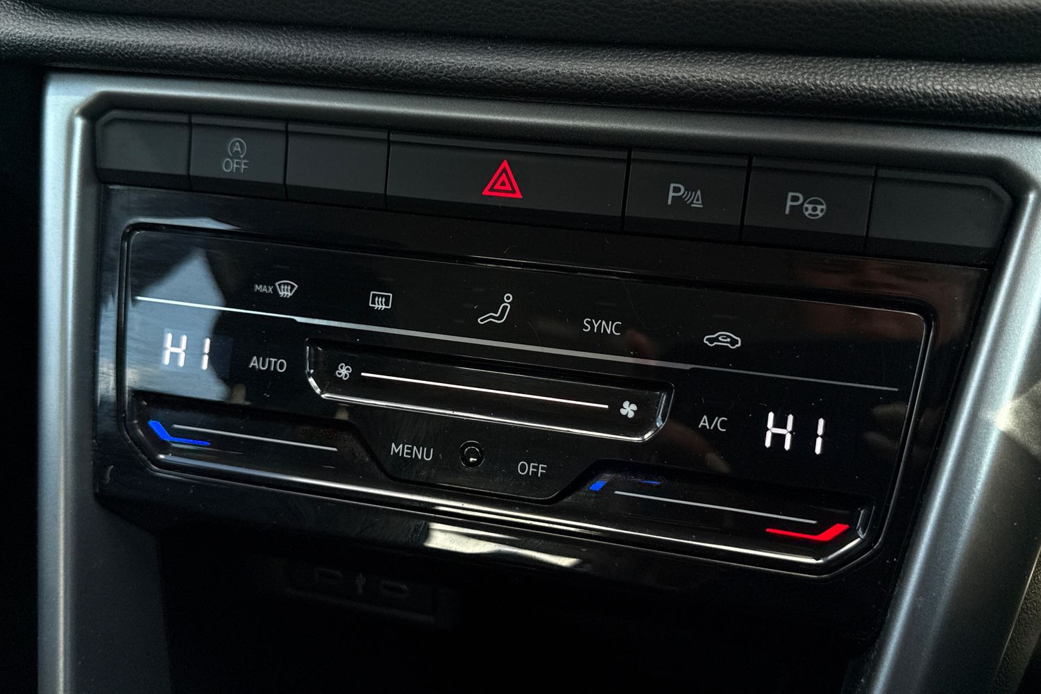 Used Volkswagen T-Roc 2022 for sale - 78121147: Photo 19