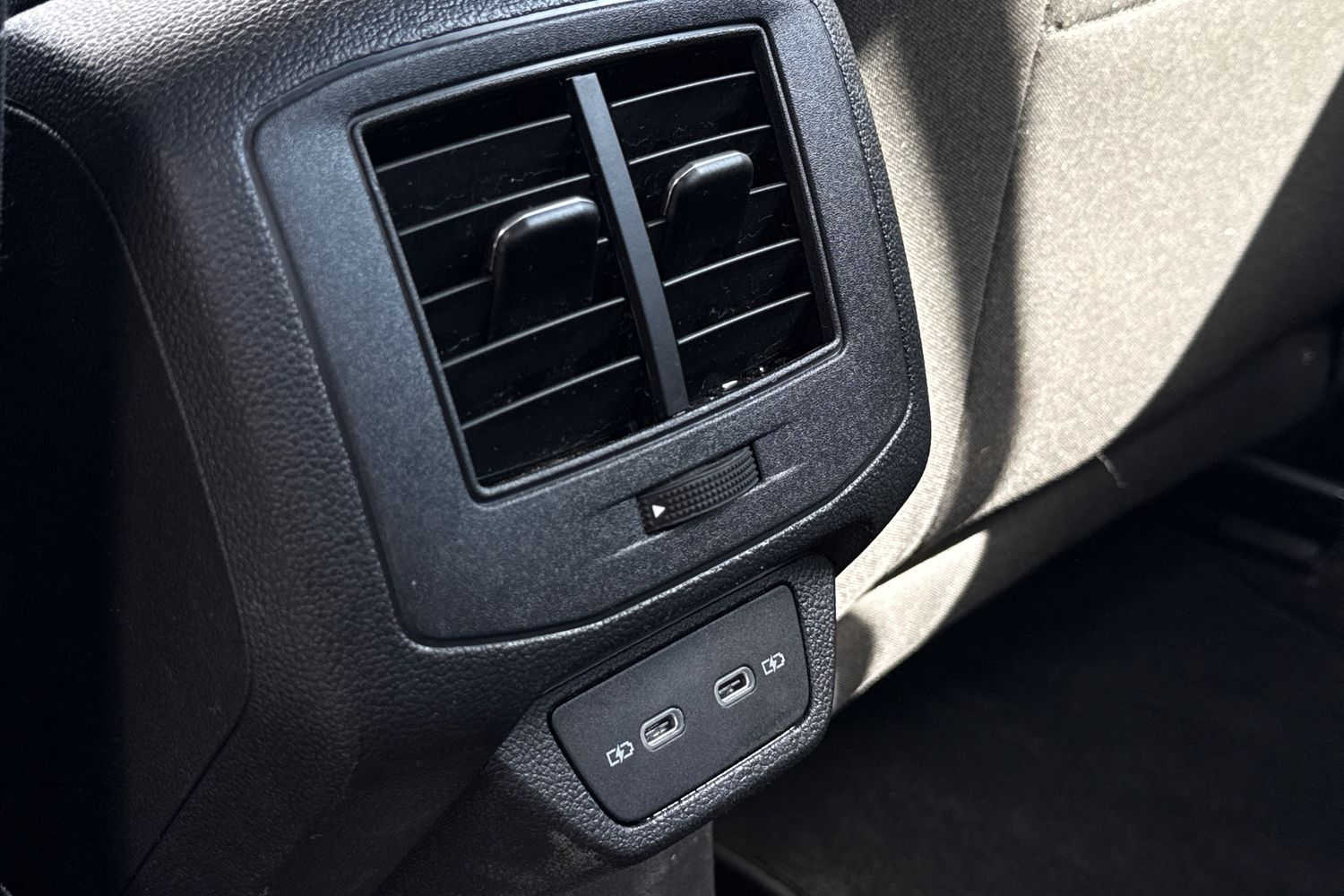 Used Volkswagen T-Roc 2022 for sale - 78121147: Photo 26